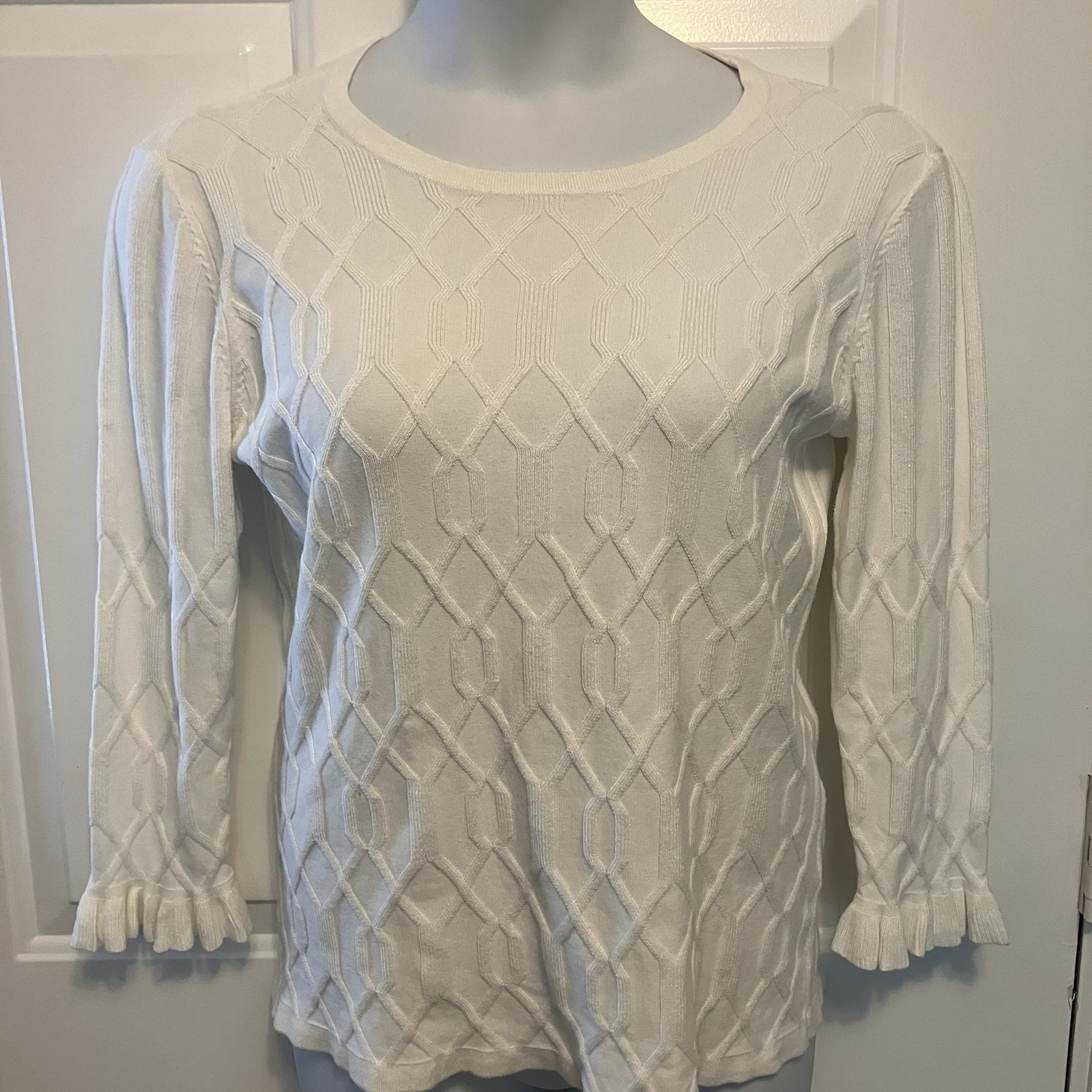 Karl Lagerfeld Paris Textured Knit White Sweater Size Medium Women's